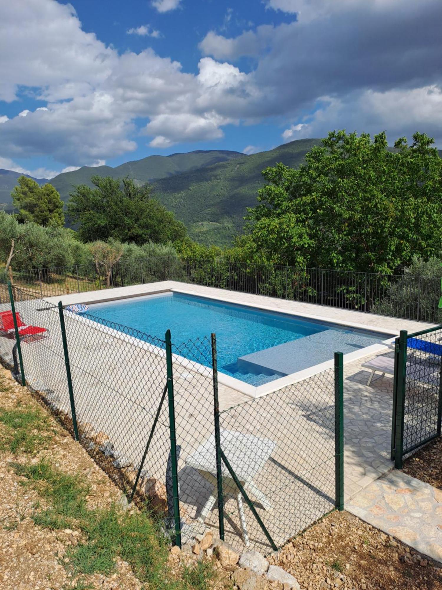Agriturismo Il Casaletto Montefranco エクステリア 写真
